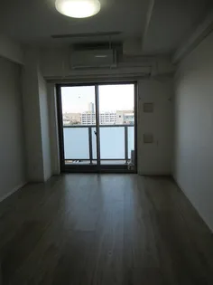 REXZY西川口AZIII【2階】の間取り