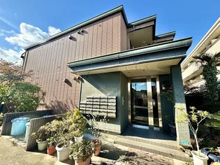 メゾンプルミエ-ル【1階】の外観