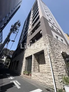 東京都港区六本木2【マンション】の外観