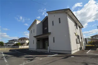 ルネス吉岡26号地【2階】の外観