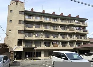 ニューロイヤル【2階】の外観