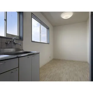 プチハイム【1階】のキッチン