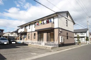 ユモレスク【1階】の外観