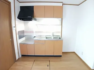 メゾンド・フロ-レ【1階】のキッチン