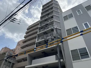 ネクストステージ神戸元町【5階】の外観