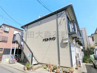 ドエル・マイン【1階】の外観