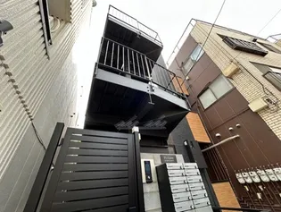 神奈川県横浜市中区石川町2【アパート】の外観