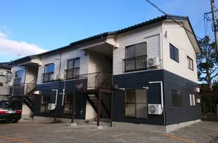 ファミリーコーポグリーンA棟【2階】の外観