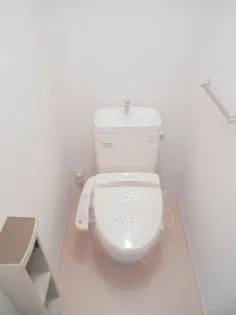 ウナ カスカータ II【2階】の内装