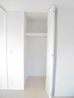 ウナ カスカータ II【2階】の内装