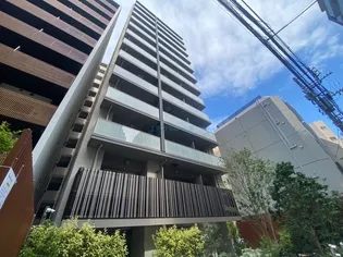 東京都新宿区舟町【マンション】の外観