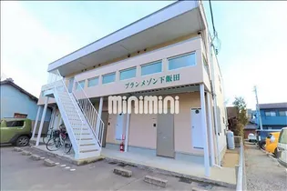 ブランメゾン下飯田【1階】の外観