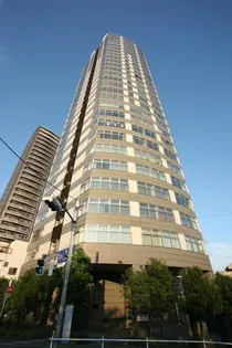 マジェスタワー六本木【6階】の外観