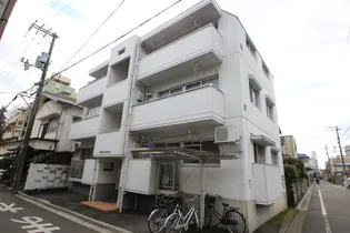 平岡ファミリービル大宮【2階】の外観