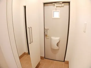 スプリング コートII【1階】の玄関