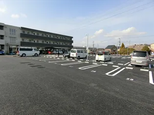 プレミアムガーデンプレイス【1階】の地図