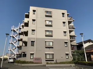 グラン・ドムール南仙台【3階】の外観