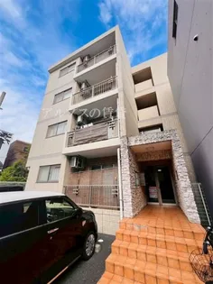 オーシャン本牧【2階】の外観