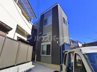 第3岡田ハイツ【1階】の外観