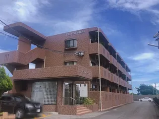 プランドール【1階】の外観