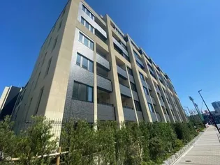 東京都新宿区市谷加賀町1【マンション】の外観