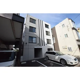 北海道札幌市東区北十八条東8【マンション】の外観