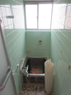 加賀野井1丁目棟割貸家の風呂