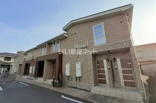 ドゥース レシ B【1階】の外観