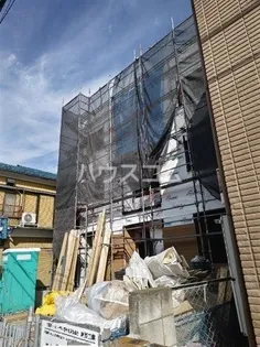 埼玉県越谷市蒲生茜町【アパート】の外観