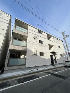 F ASECIA FERNANAの画像