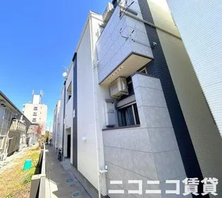 宮城県仙台市若林区三百人町【アパート】の外観