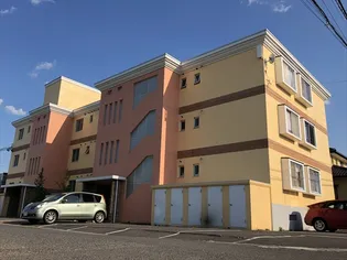 メゾン・リヴィエール【1階】の外観