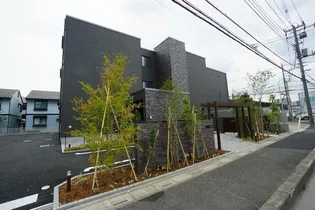 アピオン【2階】の外観