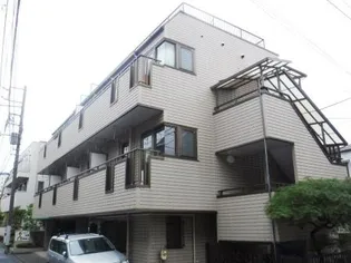 サン・ジョルジュ【2階】の外観