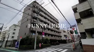 東京都世田谷区世田谷3【マンション】の外観