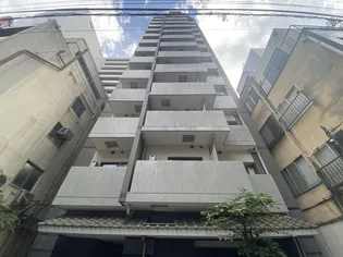 東京都港区西新橋3【マンション】の外観