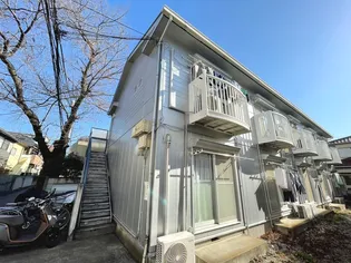 LUNAR APARTMENTSの画像