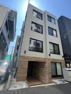 ラターシュ白金【1階】の外観