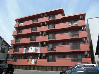 エストメンツ中泉【3階】の外観