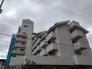 サンプラザ・ベビードール【2階】の外観