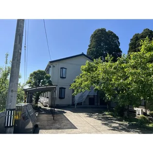 レジデンス栗山【2階】の外観