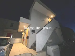 メゾン クレドールの画像