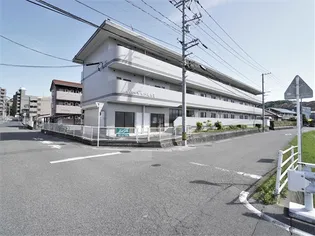 広島県東広島市西条中央1【アパート】の外観