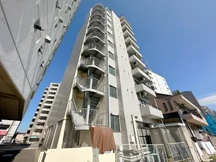 トゥールアンフィニの画像