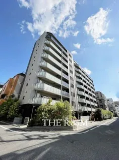 スカイコートヒルズ北新宿【9階】の外観