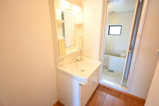 アメニティ原田B棟【2階】の内装