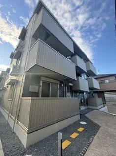 ルワンジュ【1階】の外観