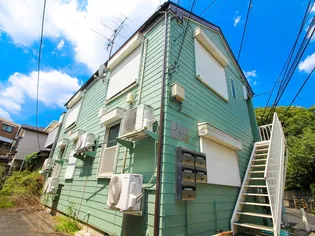 プチフール【1階】の外観