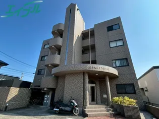 エクセレンスローベンの画像