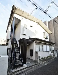 東京都世田谷区三軒茶屋2【アパート】の外観